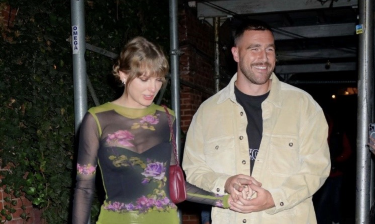 Travis Kelce and Taylor Swift out for dinner in New York City during Taylors break from the Eras Tour (PC: Gotham/GC Pictures) 
